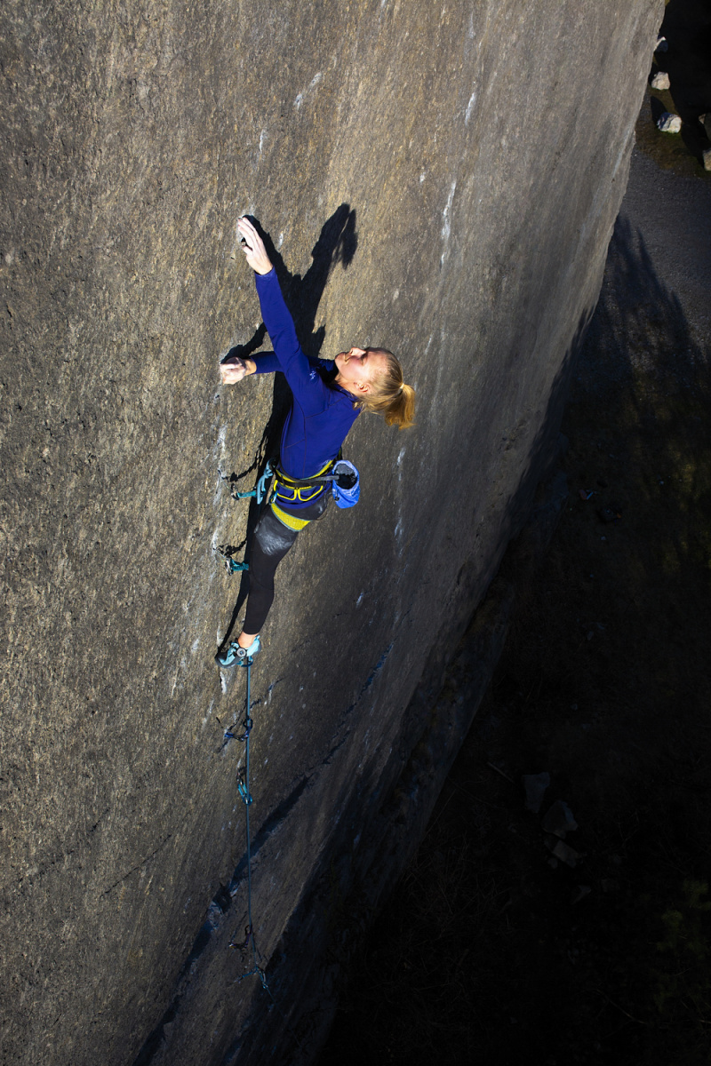 Lara Neumeier climbing Psychogramm. Photo: Jacopo Larcher