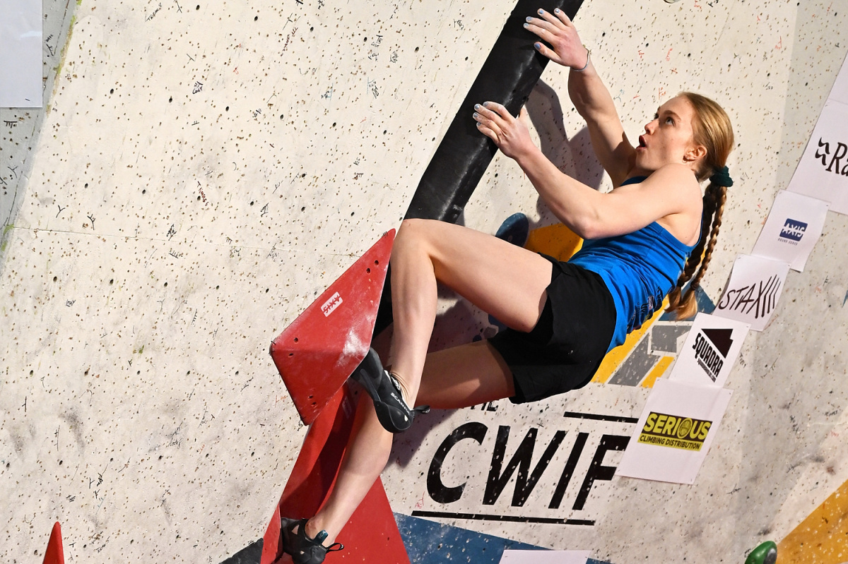 Isabella Edgington taking second place only marginally behing on attempts. Photo: Keith Sharples