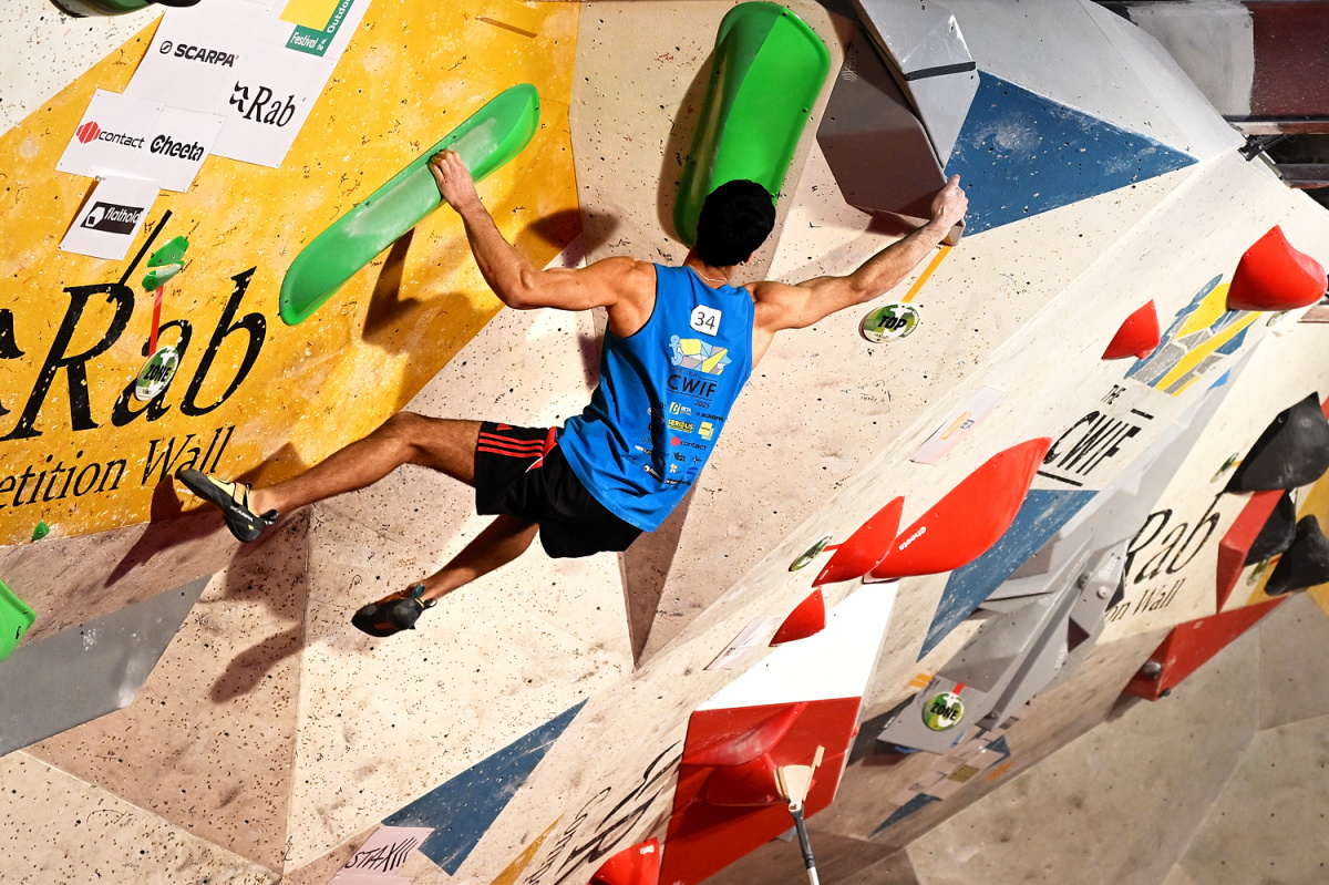 Dayan Akhtar collecting a deserved third place finish. Photo: Keith Sharples