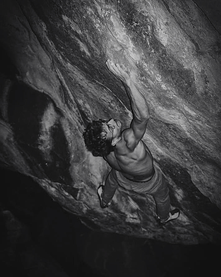 Yannick Flohé flashing Dave Graham’s 2013, Fionnay test-piece, Foundations Edge (Font 8C). Photo: Instagram 